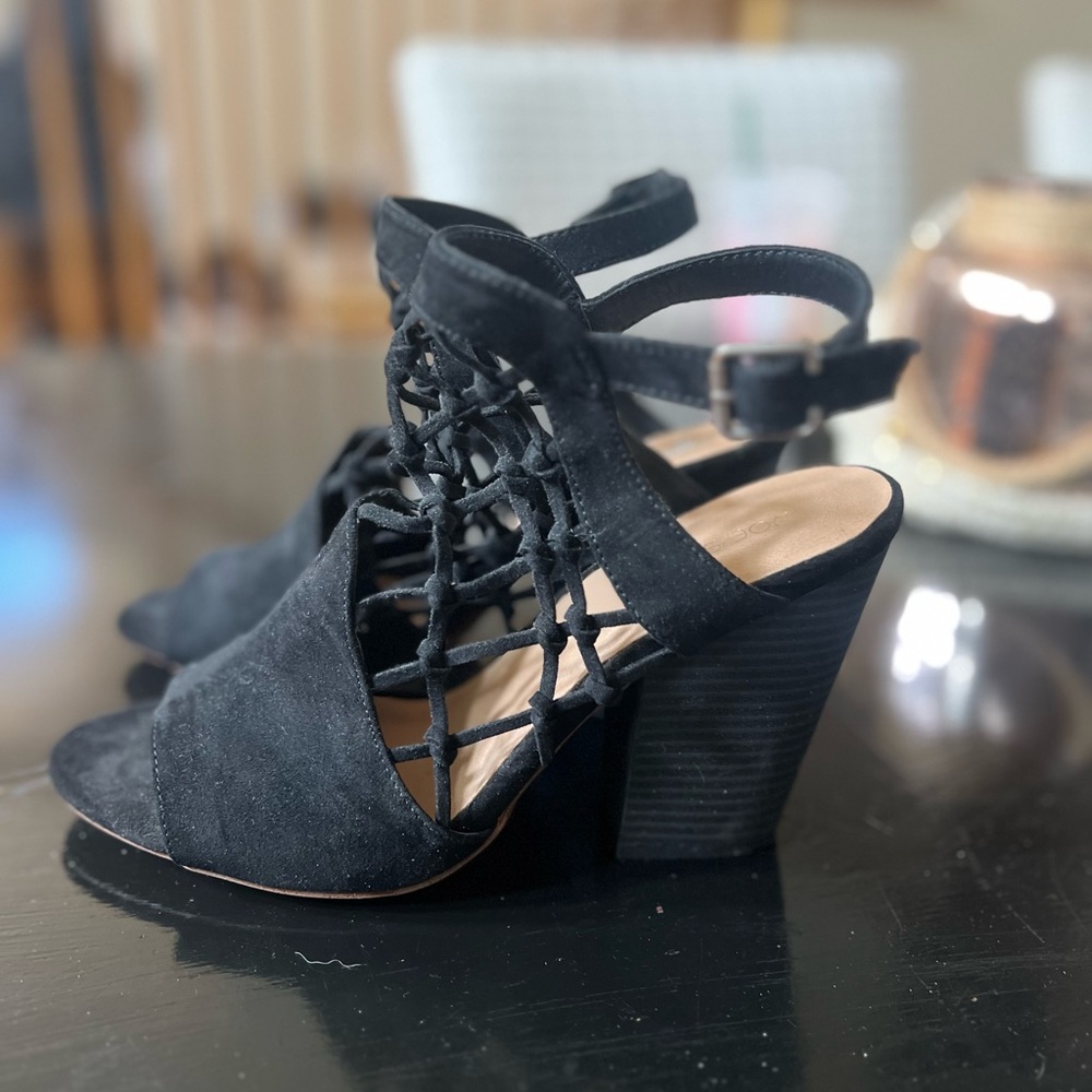 Black Heeled Sandals
